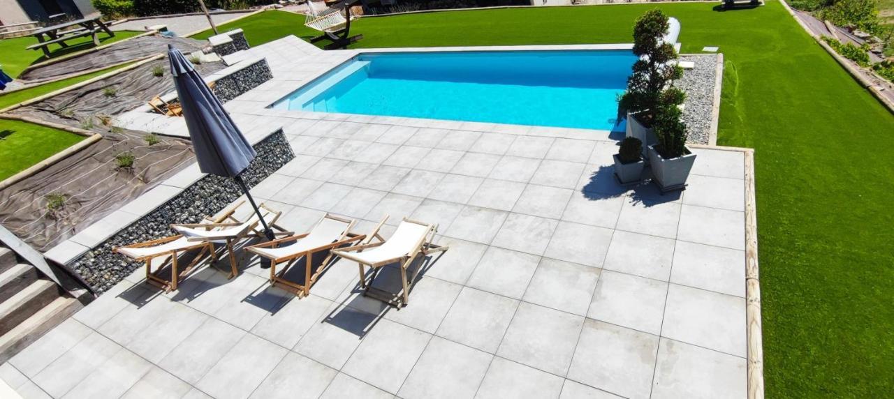 Chambre Vue Lac Av Piscine Prunières Exteriér fotografie